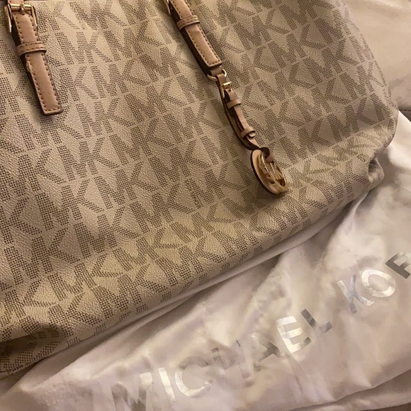 Michel kors - Picture 2 of 4